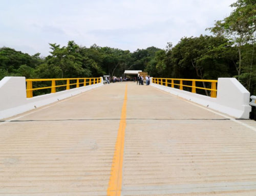 Inauguran reconstrucción del puente vehicular Ocozocoautla-Domingo Chanona